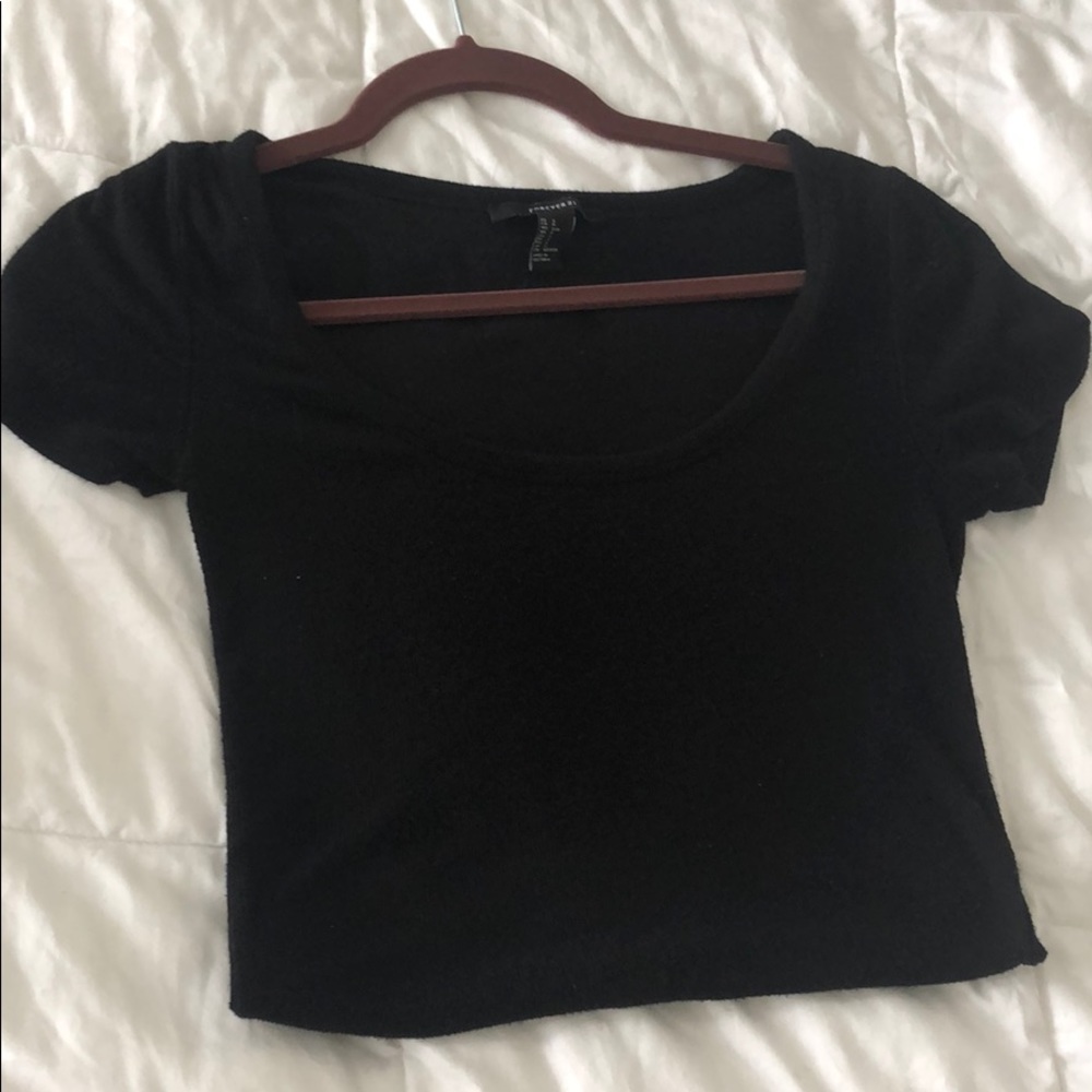 Black Crop Top FOREVER 21